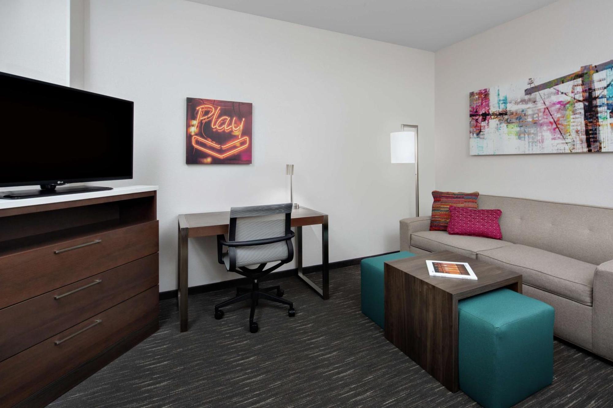 Homewood Suites By Hilton Nashville Downtown Екстериор снимка