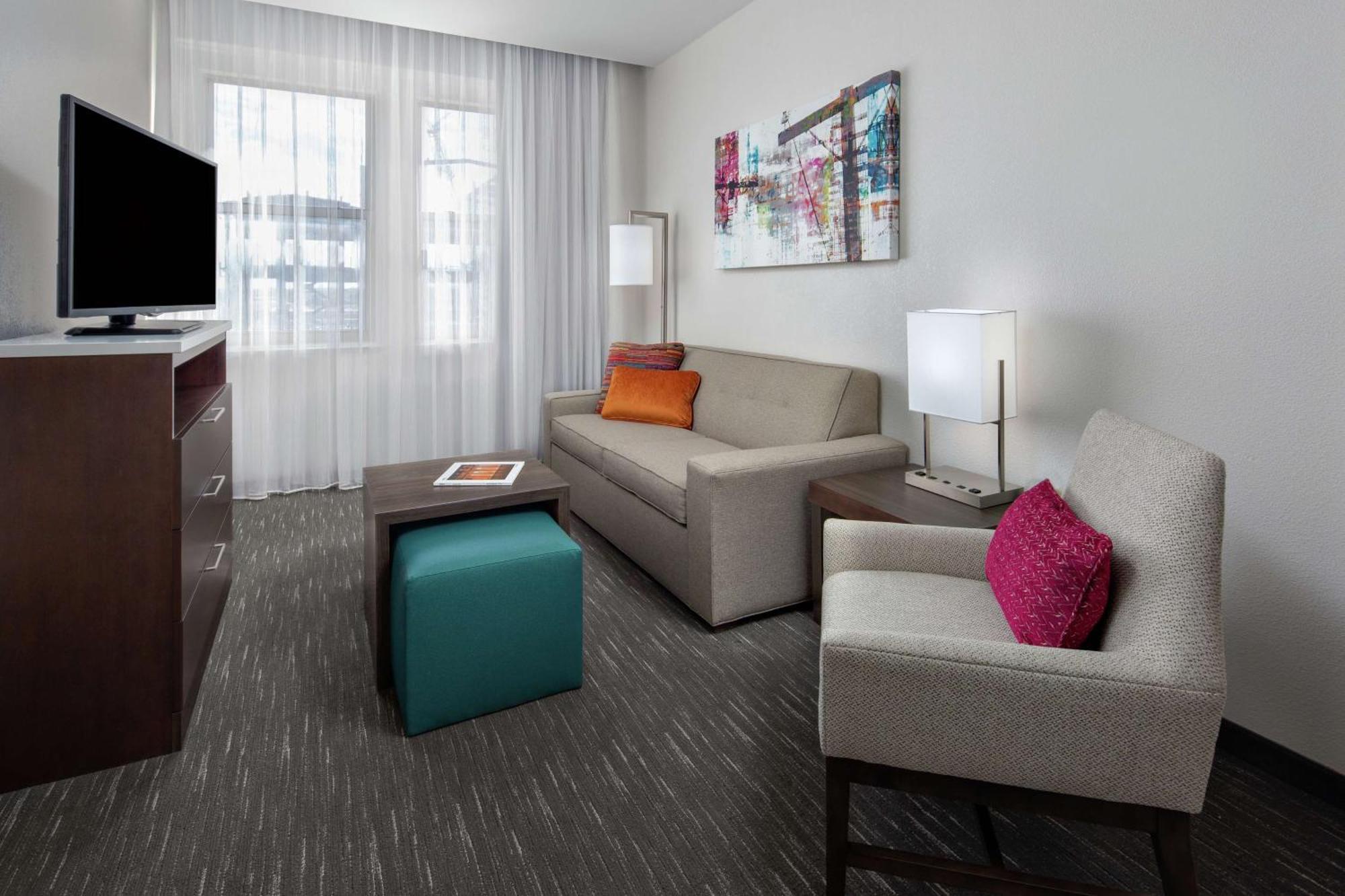 Homewood Suites By Hilton Nashville Downtown Екстериор снимка