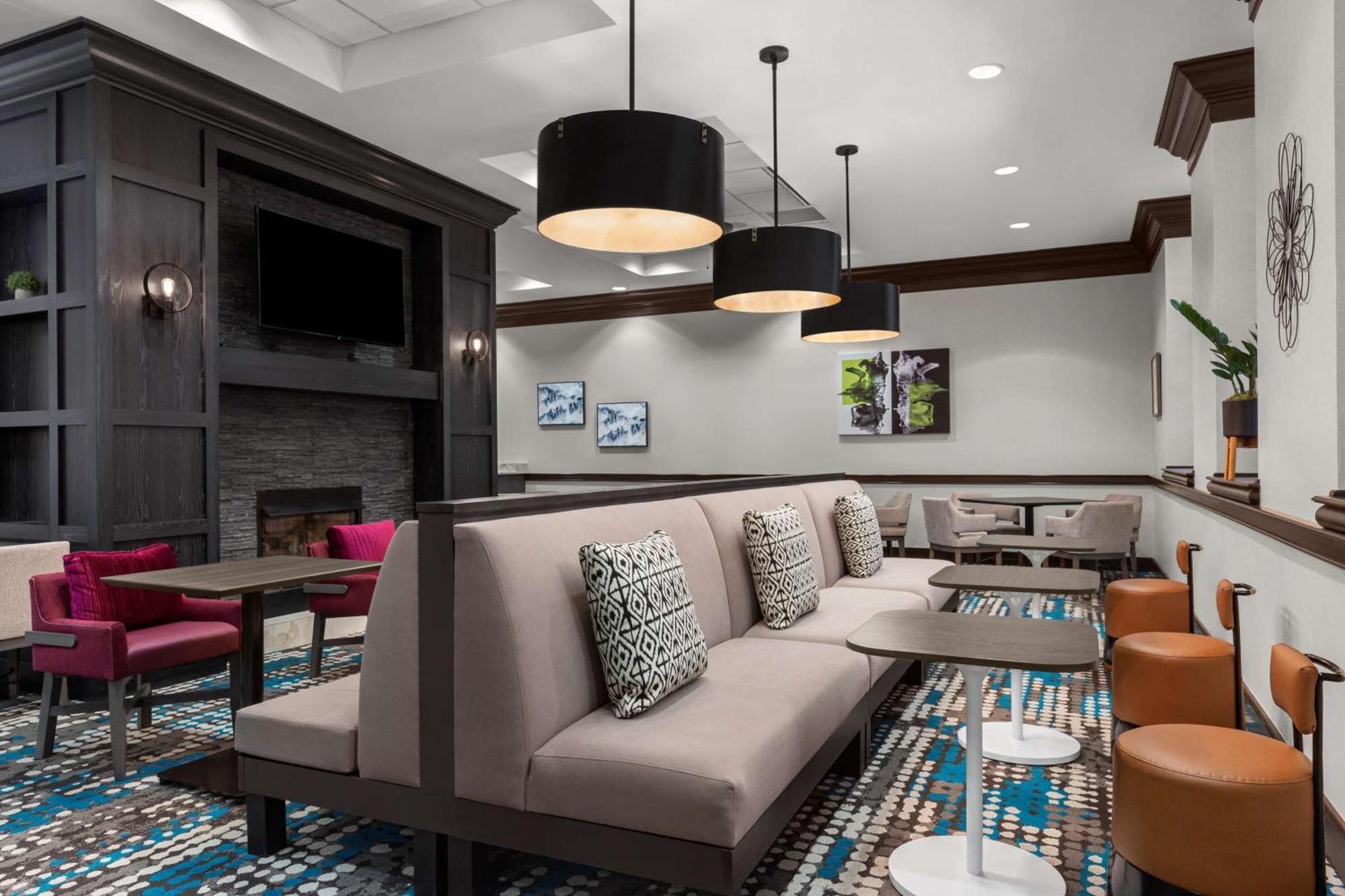 Homewood Suites By Hilton Nashville Downtown Екстериор снимка