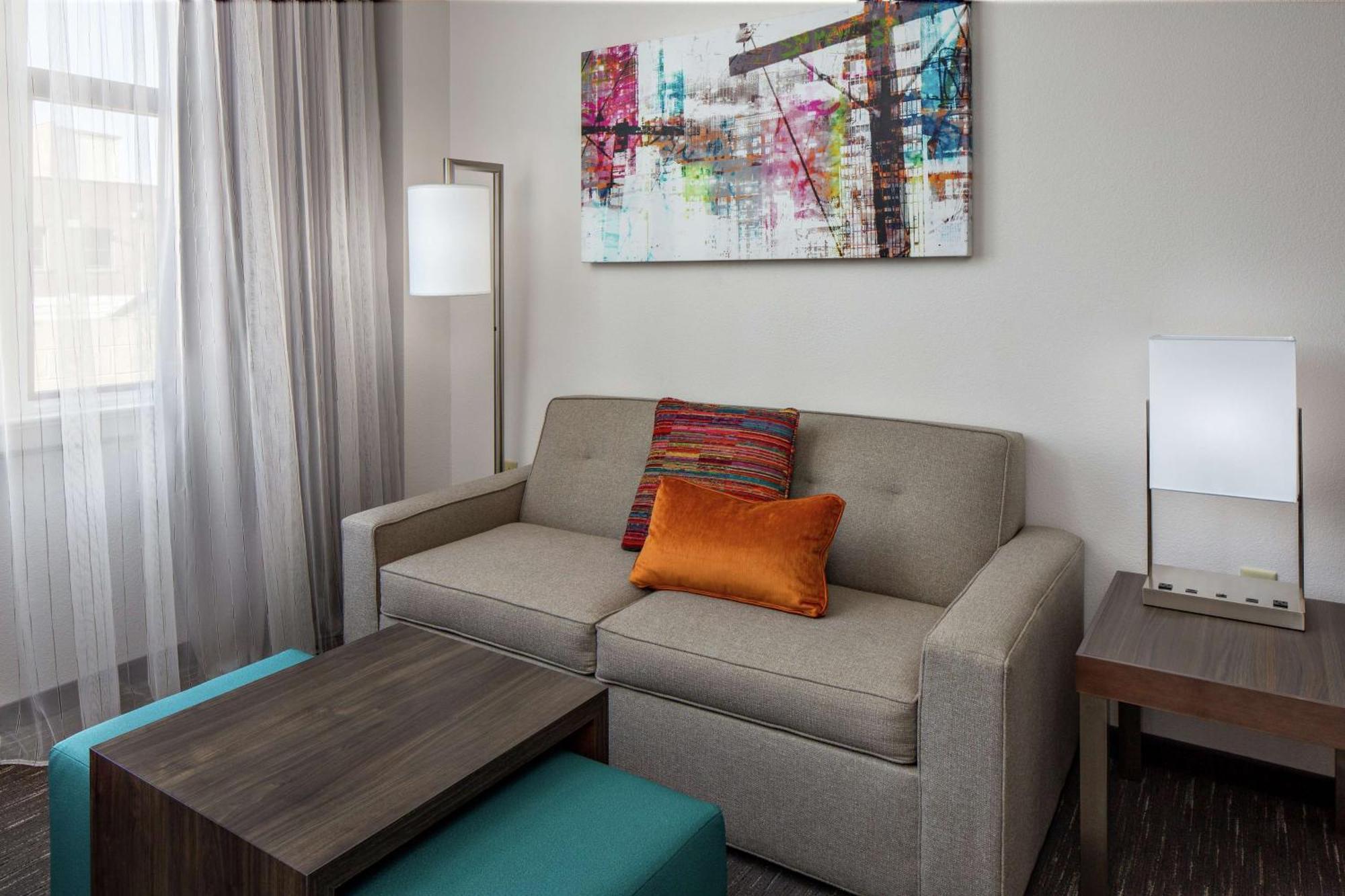 Homewood Suites By Hilton Nashville Downtown Екстериор снимка