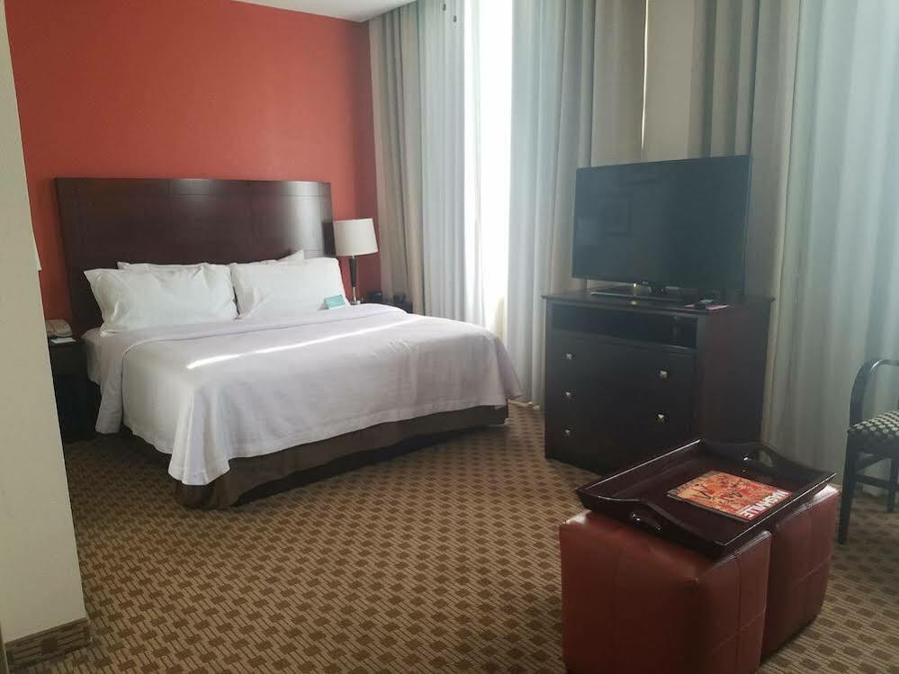 Homewood Suites By Hilton Nashville Downtown Екстериор снимка